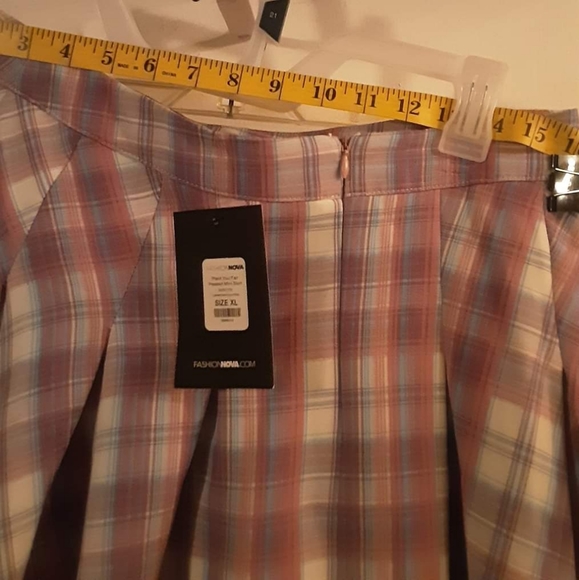 Pleated Skirt XL/15 - Picture 3 of 5